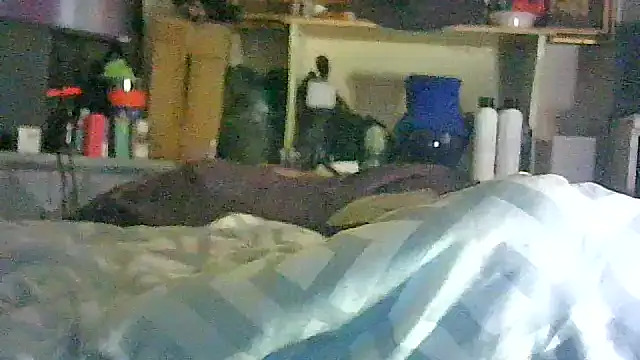 CR3M3_FIR3's Live XXX Chat