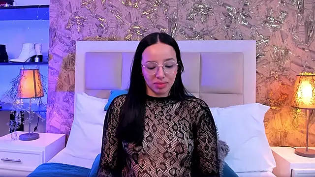 ValkyriaSteel Chat XXX live