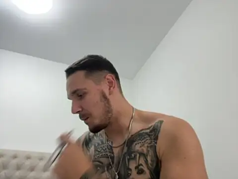 Hot__Tiger: απευθείας συνομιλία ΧΧΧ