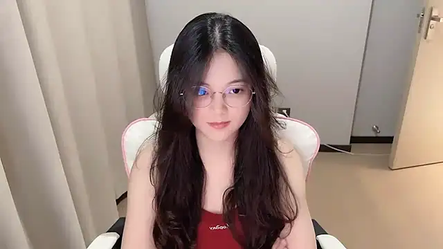 max688's Live XXX Chat