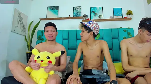 Chat +18 de AverageDirtyBoys ao vivo