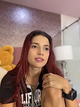 XXX chat uživo modela amber_sparkle