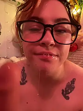 Chatroom XXX en direct de JennKenobi