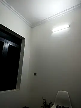 XXX chat uživo modela Emma_Linh