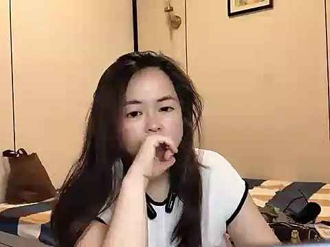 Lanllan Adlı Modelin Canlı XXX Sohbeti
