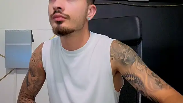 BrandonTate Live XXX Chat