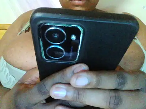 queenzulfa Live XXX-chat