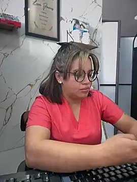 Melany-1 Chat XXX in diretta
