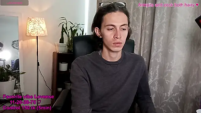 צ'אט XXX בשידור חי של You_Sissy