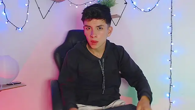 دردشة Vincent_Kane الجنسية المباشرة