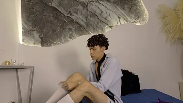 Monyel_Blake Show in webcam