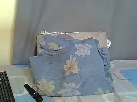 SexxyRoxy élő XXX-chatje
