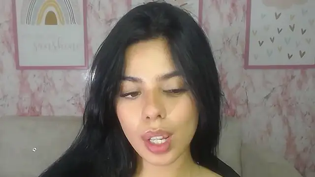 Chat +18 de Channel_Garcia_ch1 ao vivo