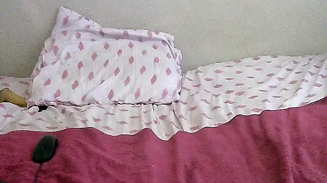 BLACKMALF Adlı Modelin Canlı XXX Sohbeti
