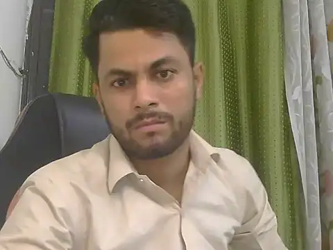 دردشة Stubborndesiboy الجنسية المباشرة