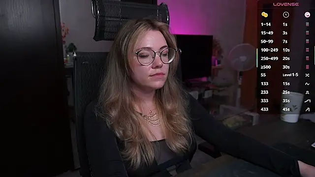 RemyCute's Live XXX Chat