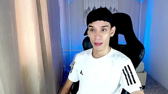 YorYo_hotn Live XXX chat