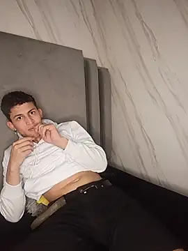 Živý XXX chat Axel_Romanov