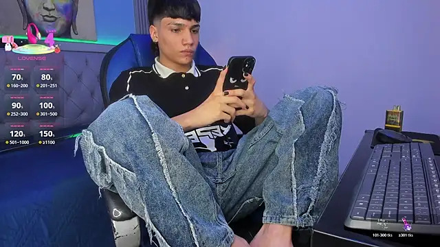Chat +18 de SamBlack_ ao vivo