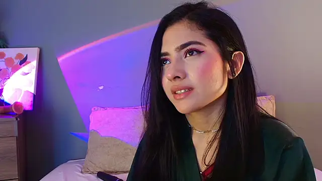 adara_johnson__のライブXXXチャット