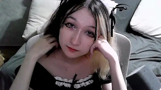 Lilfain_baby's Live XXX Chat