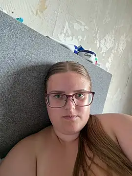 CurvyPaar2 Live XXX-chat