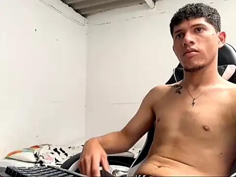 Edward_2709 Webcamshow