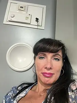 LadyLuxLover Live XXX-Chat