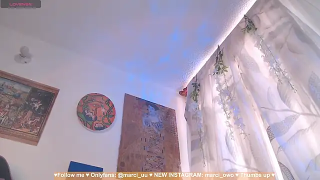 Czat XXX na żywo – Marci_owo