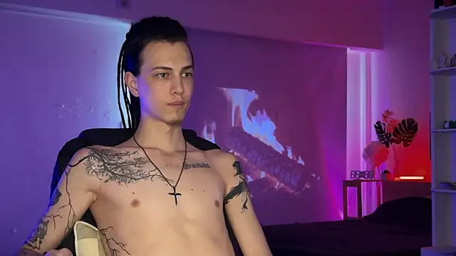XXX chat uživo modela Den_BlueXx