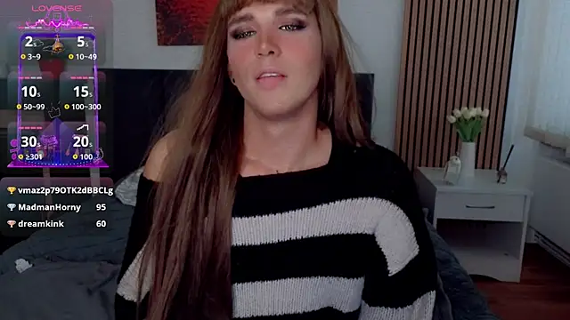 HelenSpellman 现场XXX聊天