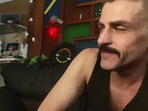 Živý XXX chat BrunoAlphaBR