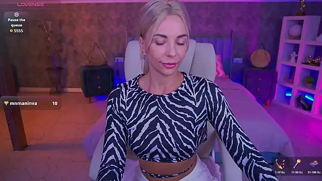 Živý XXX chat BellaRayyy