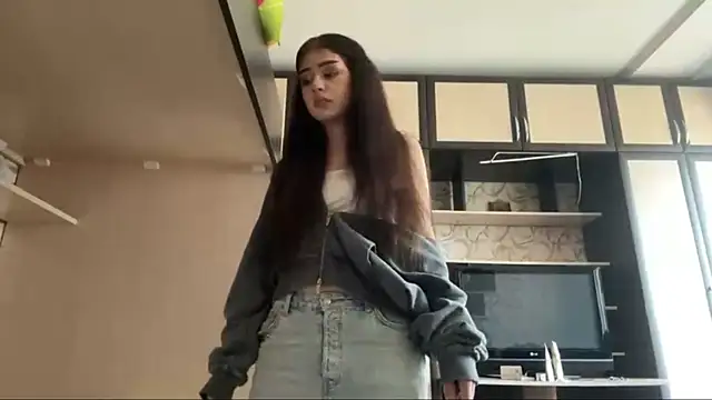 dawnmistX Adlı Modelin Canlı XXX Sohbeti