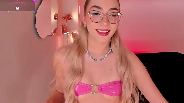 SophieLafont's Live XXX Chat