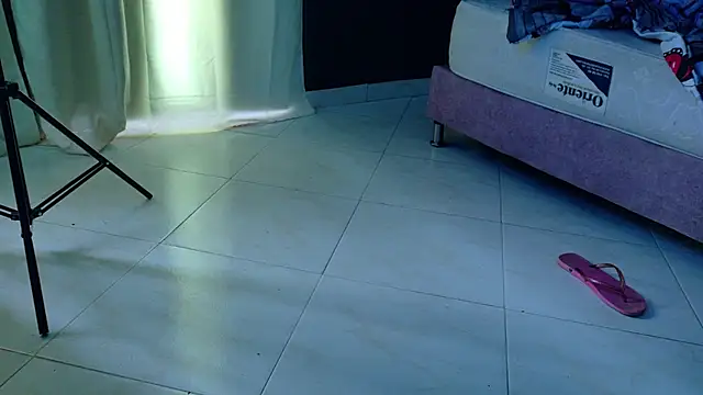 Živý XXX chat ale_cam