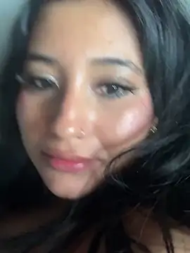 Chatroom XXX en direct de valenlopezz_