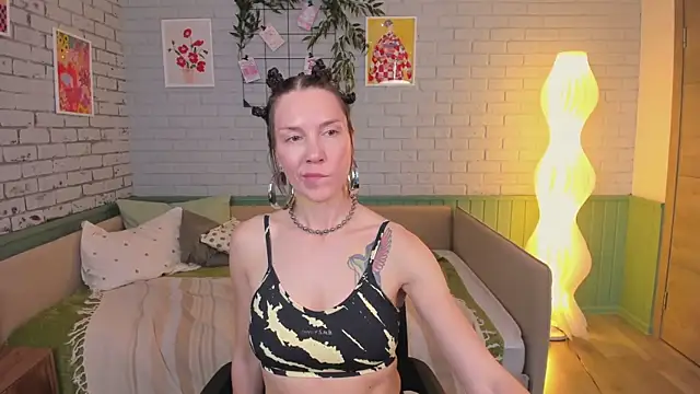 Mornin_G_Star's Live XXX Chat