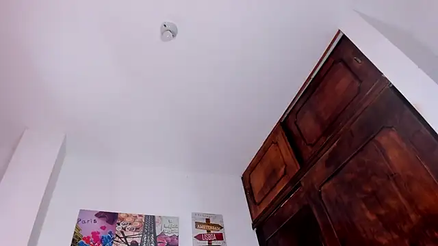 Coral_w10's Live XXX Chat