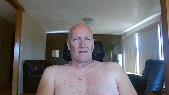 Chatroom XXX en direct de BasicAnt