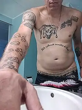 TuzdayG webcam show