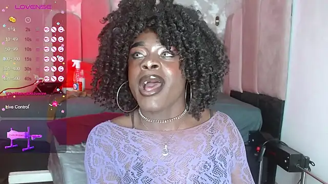 puca_ebony 现场XXX聊天