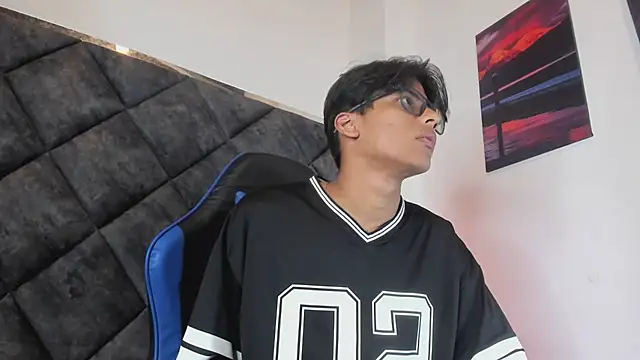 LiamKron 网络视讯表演