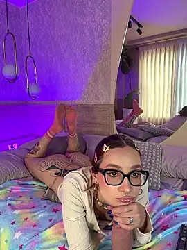 Dalahia_Rush Adlı Modelin Canlı XXX Sohbeti