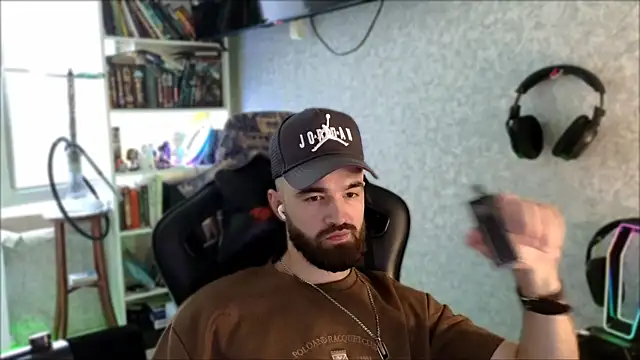 Онлайн чат XXX _Serious_Man