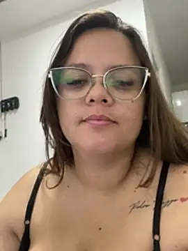 Czat XXX na żywo – Laryssinha_69