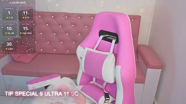 Paris09_v_'s Live XXX Chat