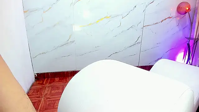 AmazingOrgasmのウェブカメラショー