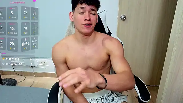 Chat +18 de Luke_Muscle ao vivo