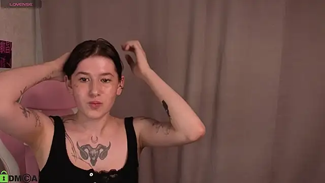 Ester_Henderson 现场XXX聊天